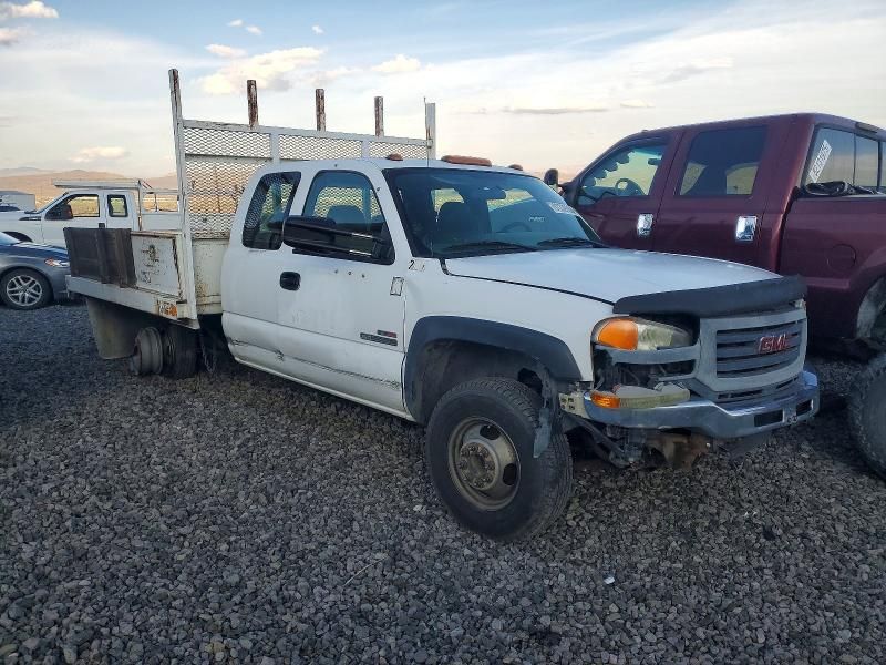 2005 GMC New Sierra C3500
