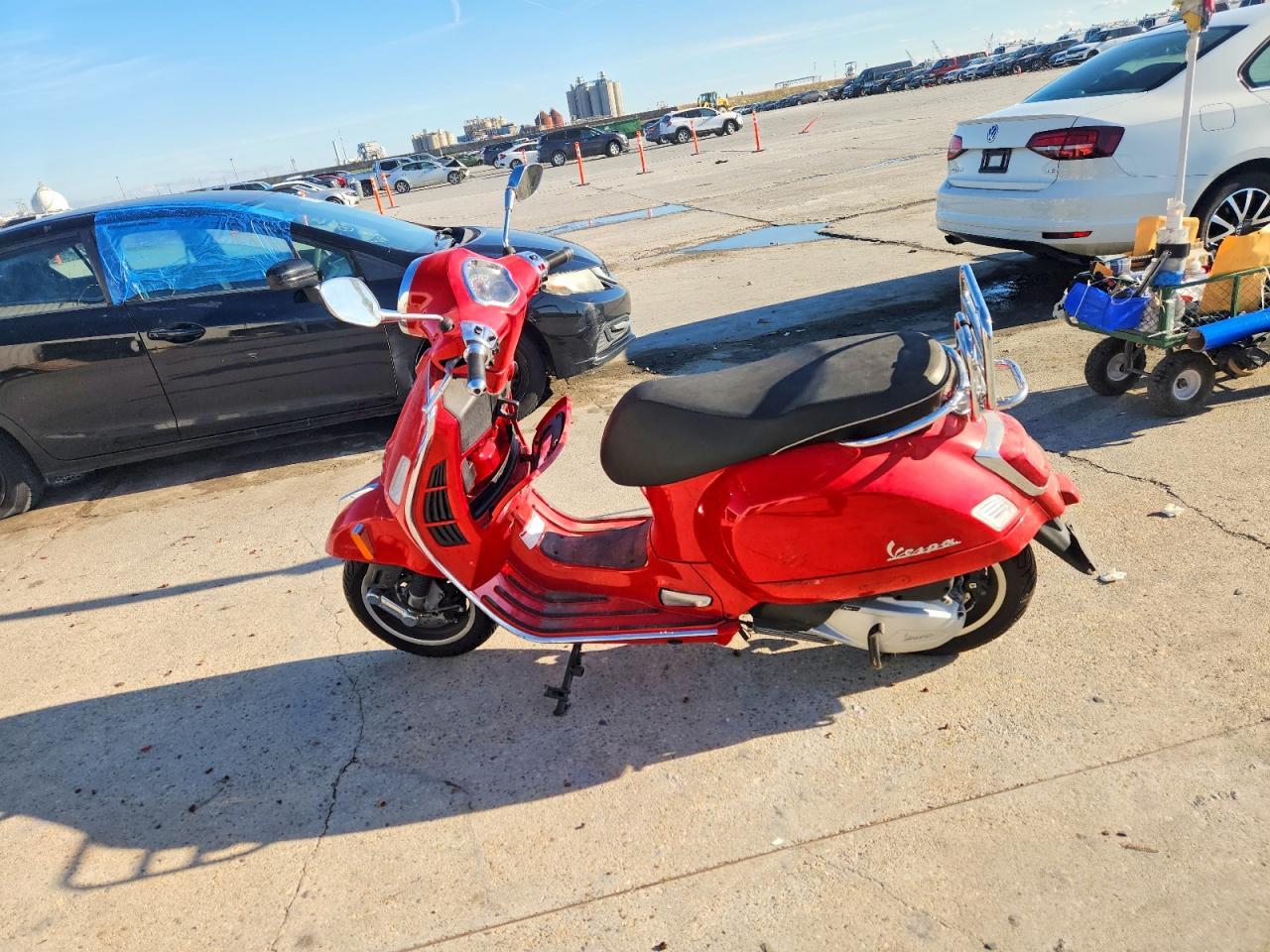2023 Vespa GTS/SEI Giorni 300