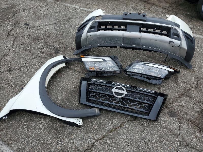 2023 Nissan Pathfinder sv