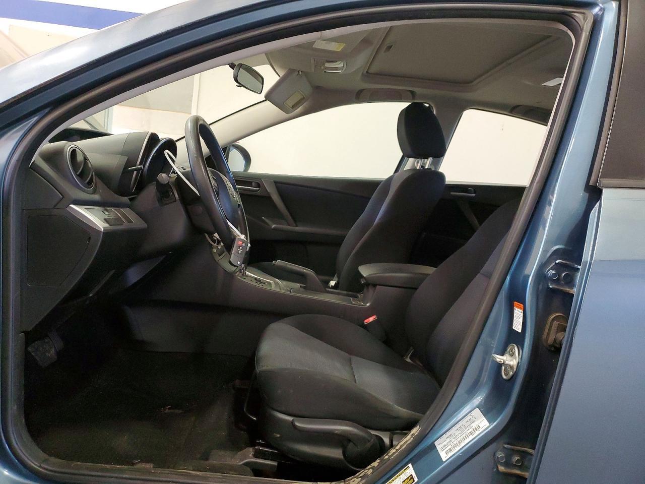 2010 Mazda 3 I