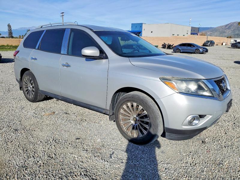 2014 Nissan Pathfinder s