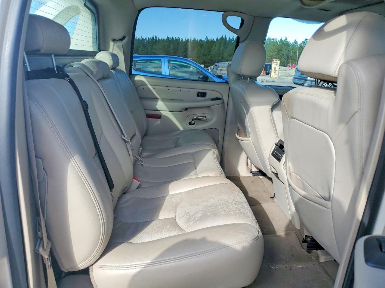 2004 Cadillac Escalade ext