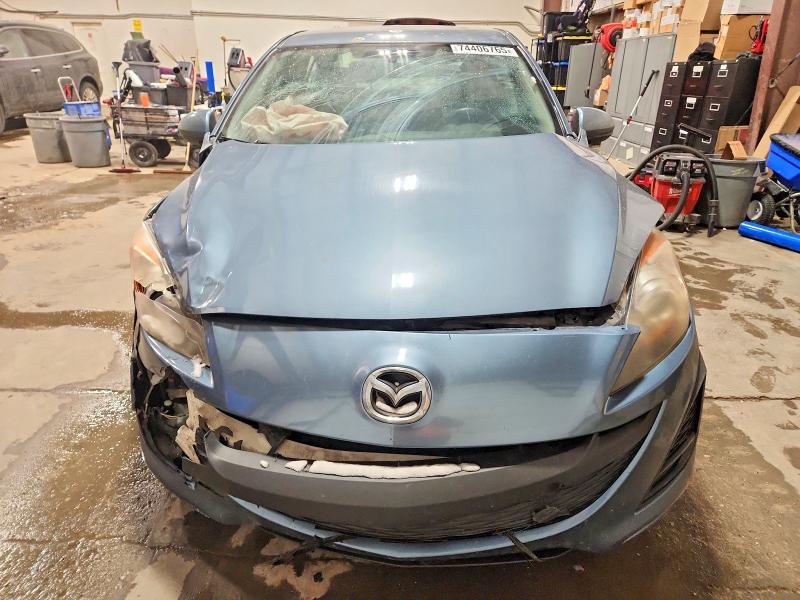 2011 Mazda 3 I