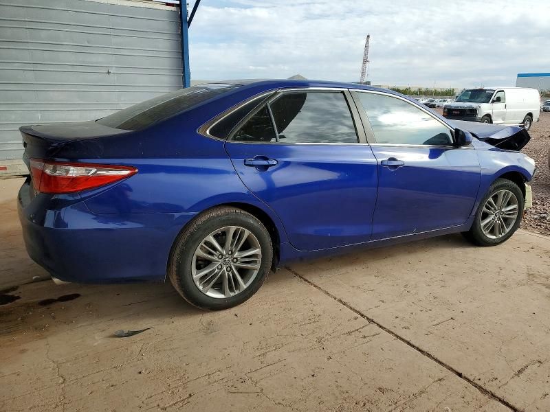 2016 Toyota Camry le