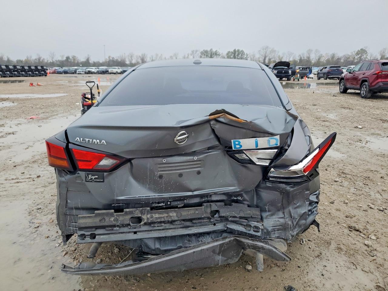 2020 Niss Altima