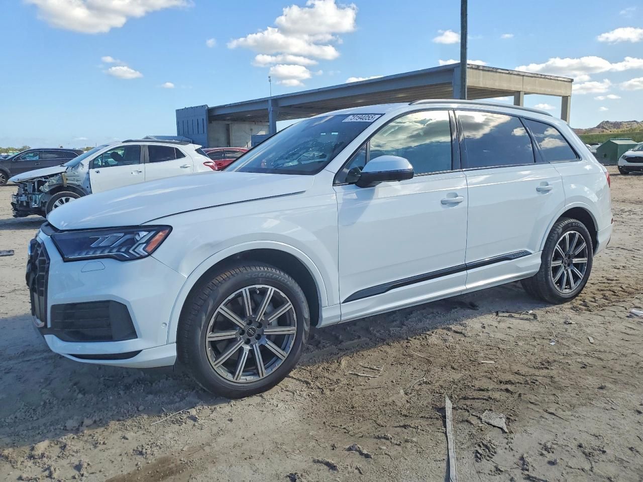 2023 Audi Q7 Premium Plus