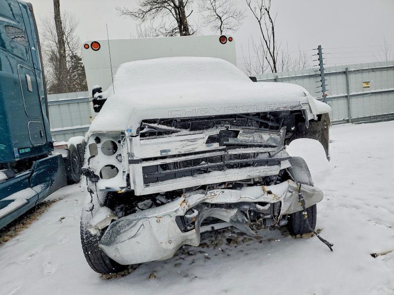 2022 Chev Rolet Silverado Chipper Truck