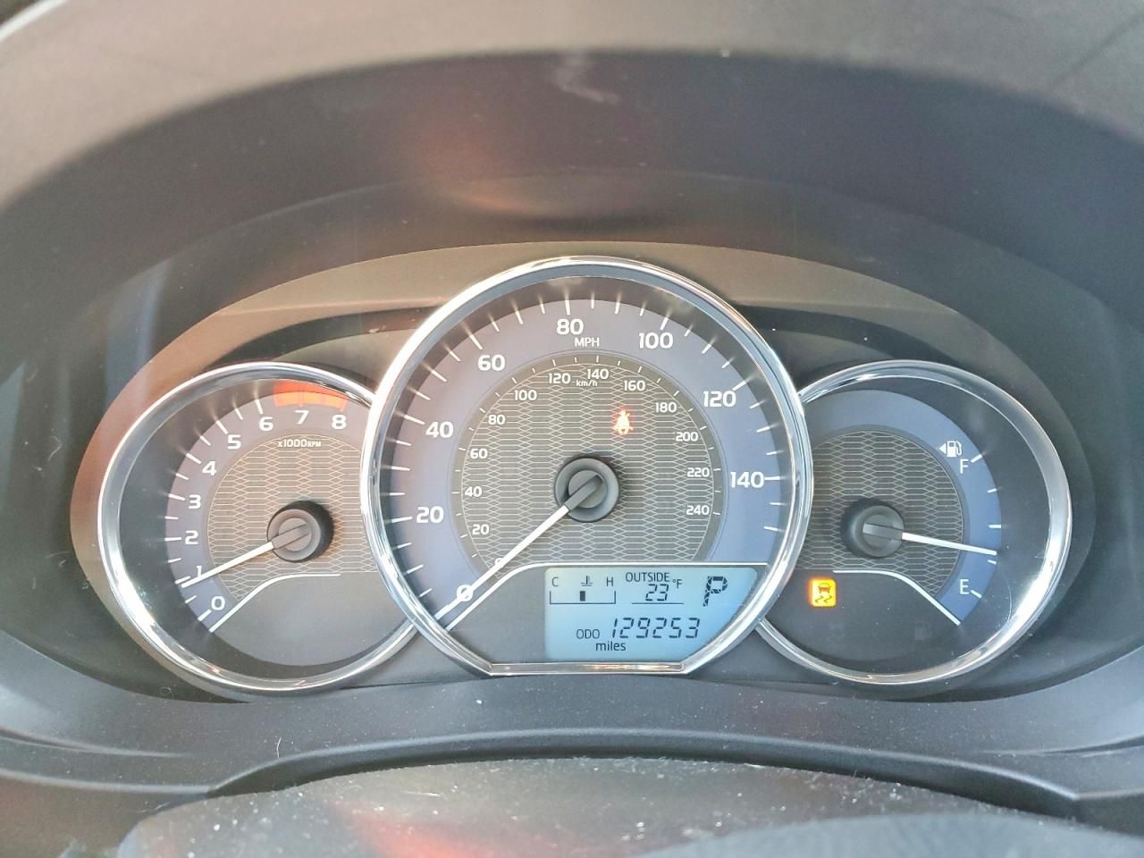 2015 Toyota Corolla l