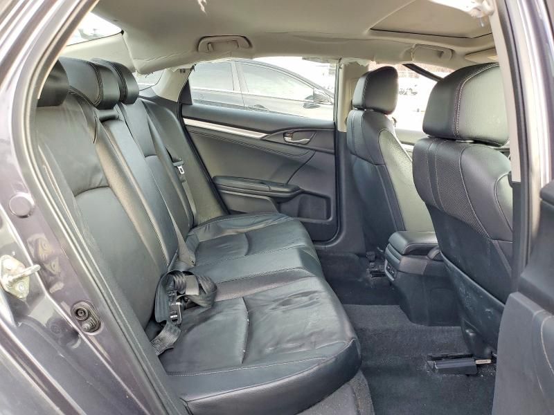 2017 Honda Civic Touring