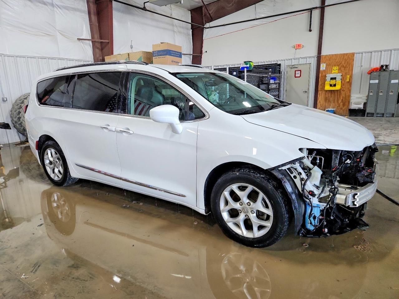 2017 Chrysler Pacifica Touring l Plus