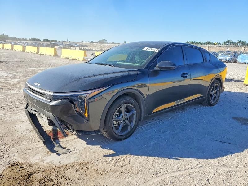 2025 KIA K4 lx