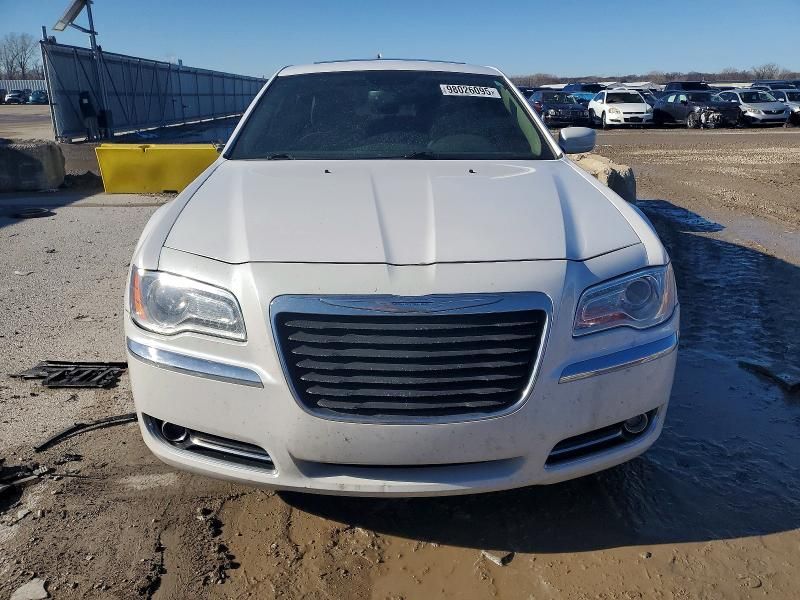 2013 Chrysler 300
