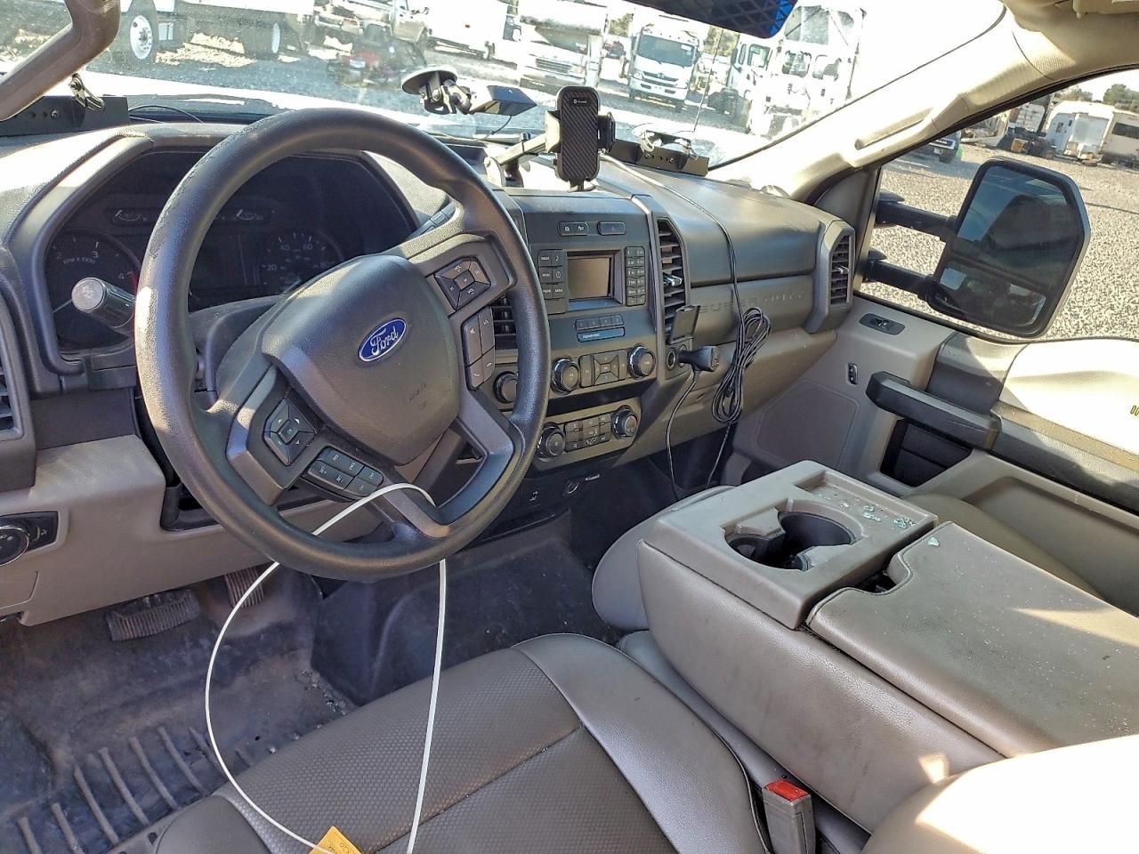 2019 Ford F450 Flatbed Truck