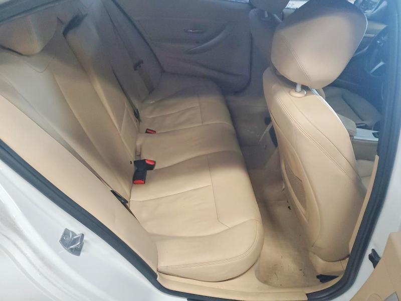 2016 BMW 320 i