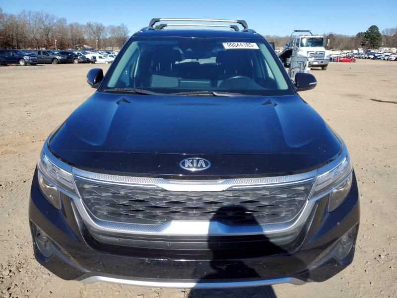2021 KIA Seltos s
