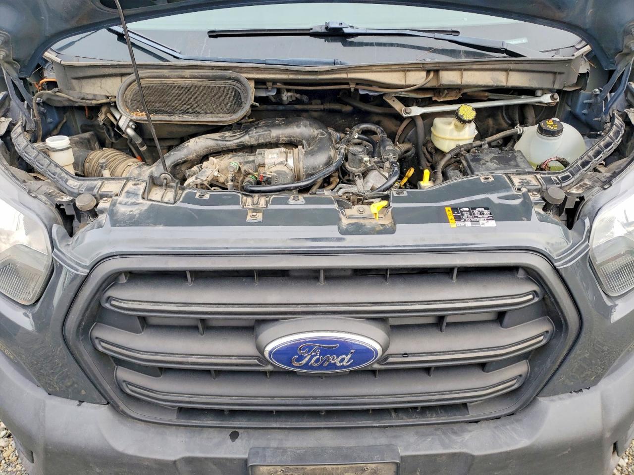 2020 Ford Transit 250 Delivery van