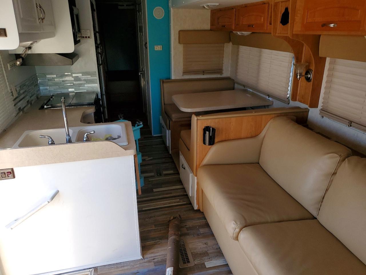 2006 Georgetown 2006 George BOY Pursuit Recreational Vehicle