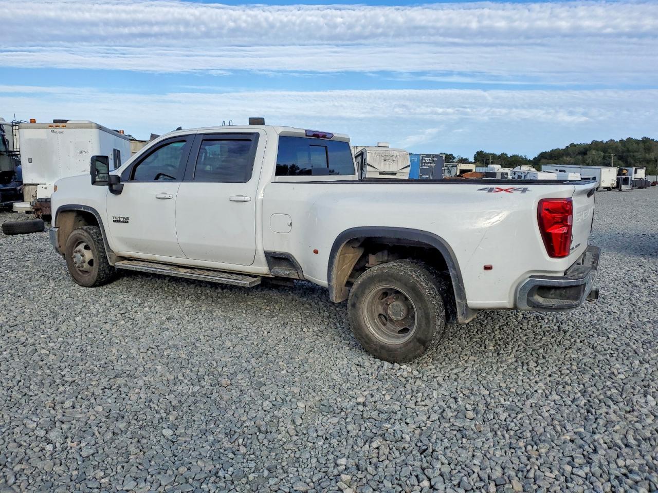 2024 Chevrolet Silverado K3500 LT