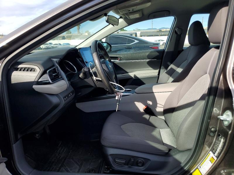 2023 Toyota Camry le