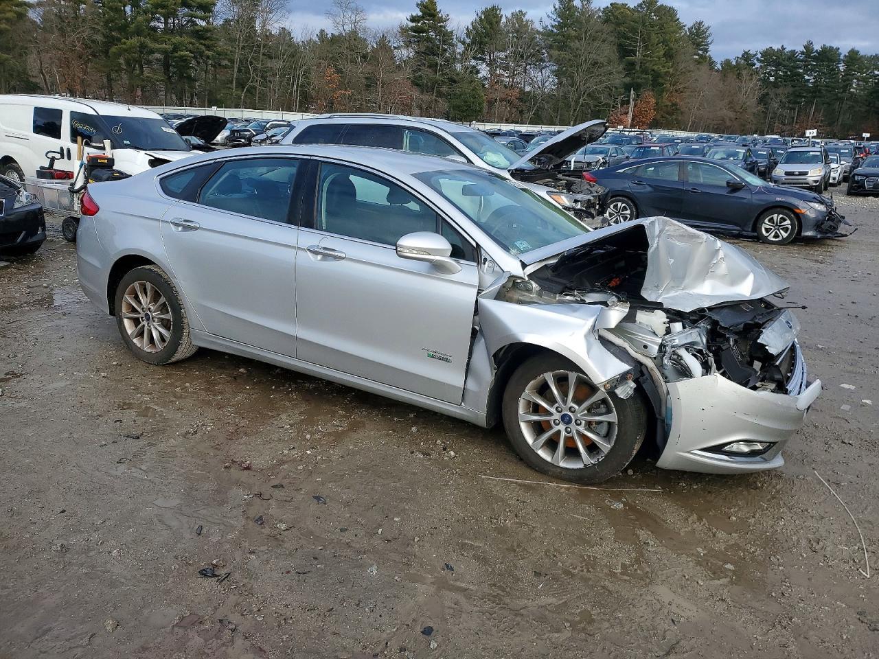 2017 Ford Fusion se Phev