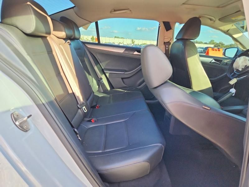 2017 Volkswagen Jetta se