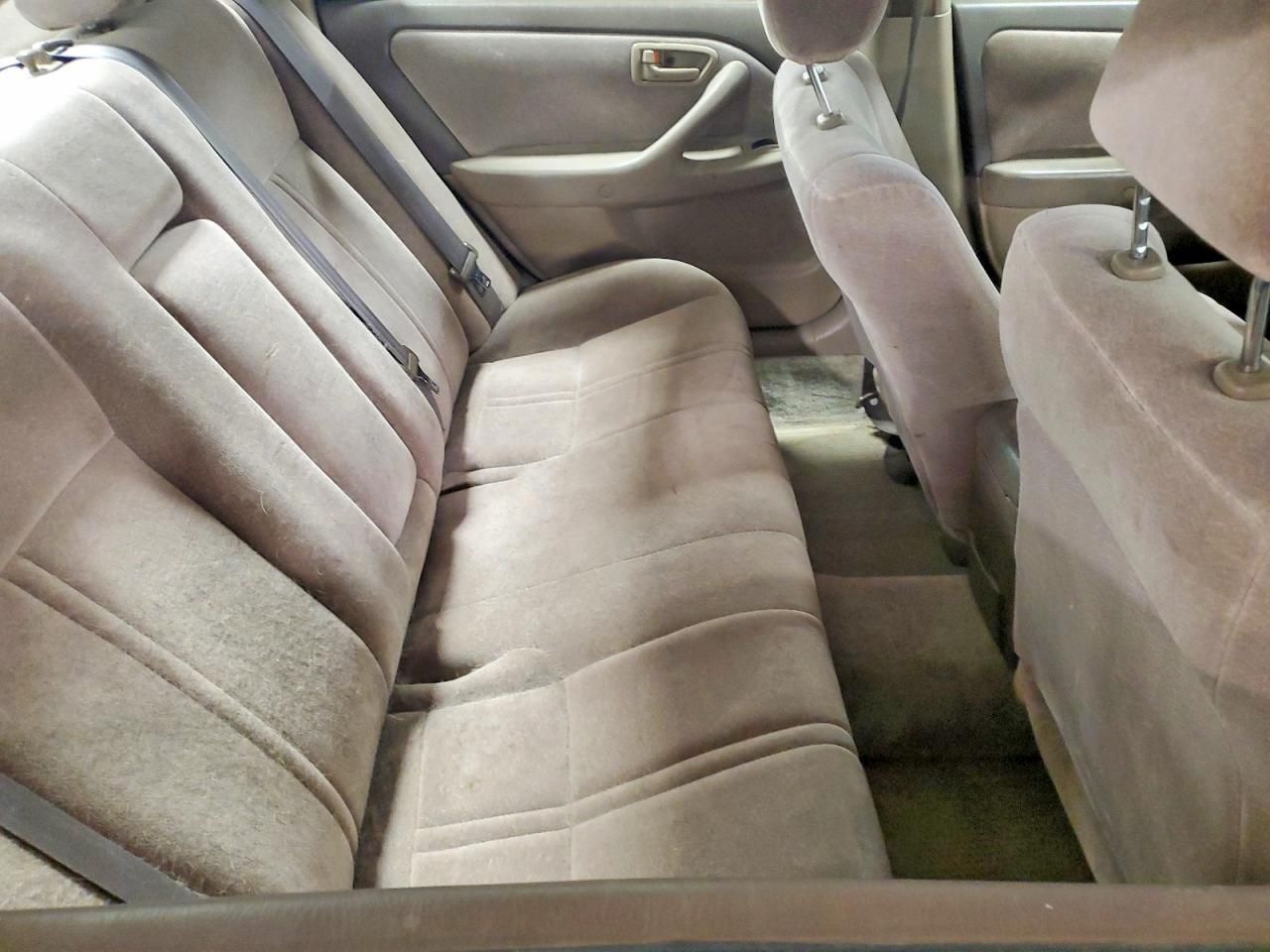 1999 Toyota Camry le