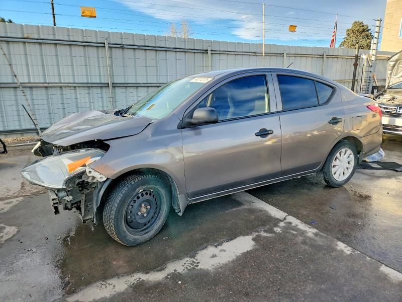 2015 Nissan Versa s