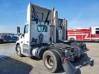 2016 Peterbilt 579 Semi Truck