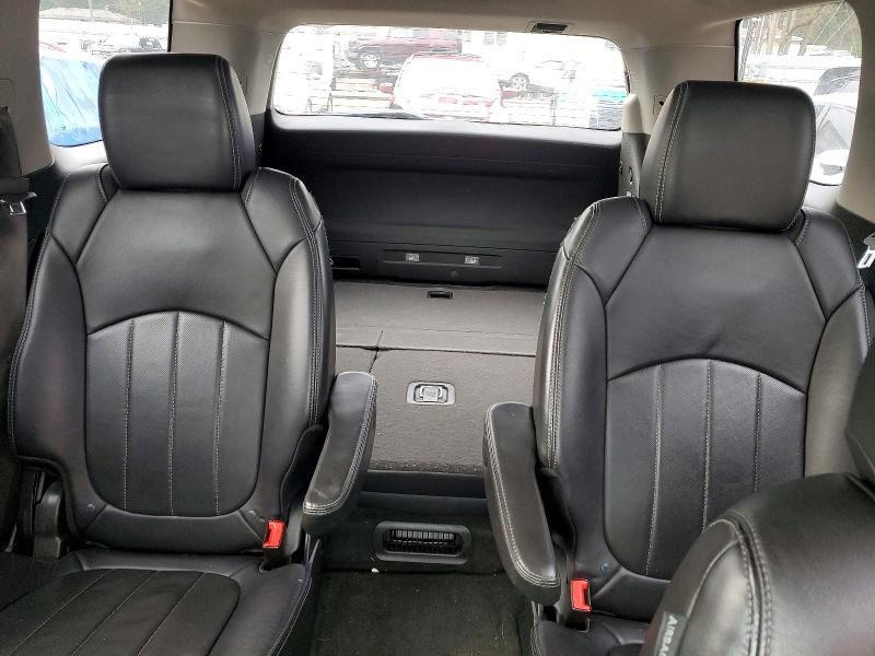 2013 GMC Acadia Denali