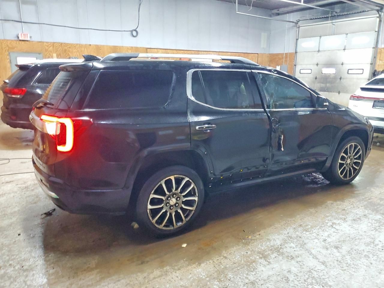 2020 GMC Acadia Denali