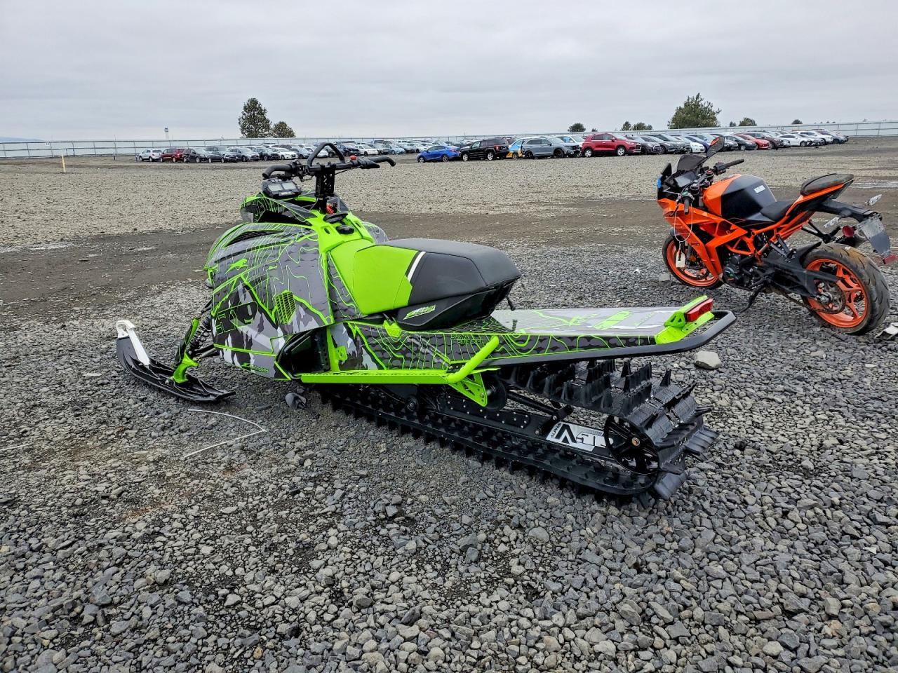 2022 Arca 2022 Arctic Cat Snowmobile