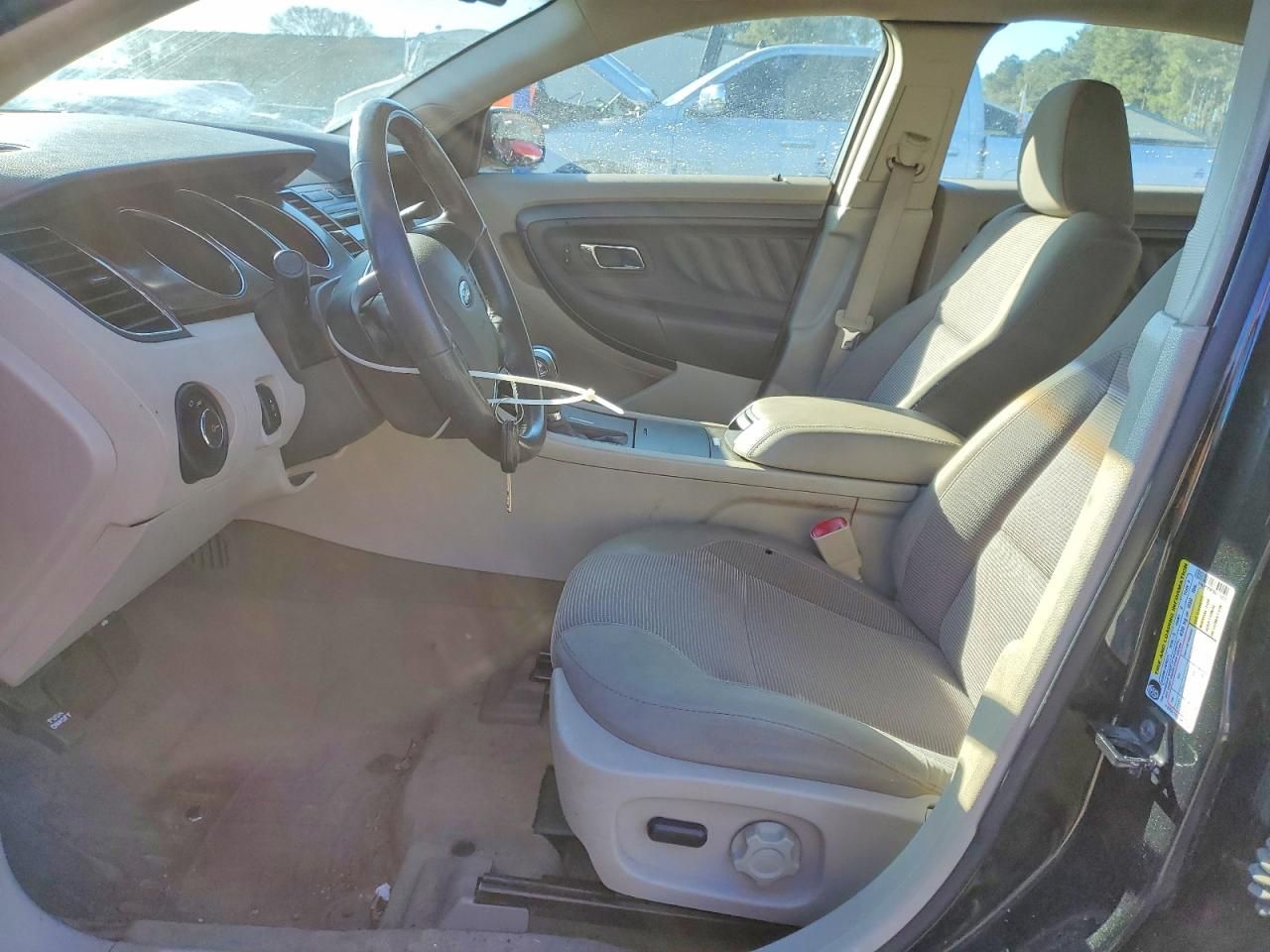 2011 Ford Taurus sel