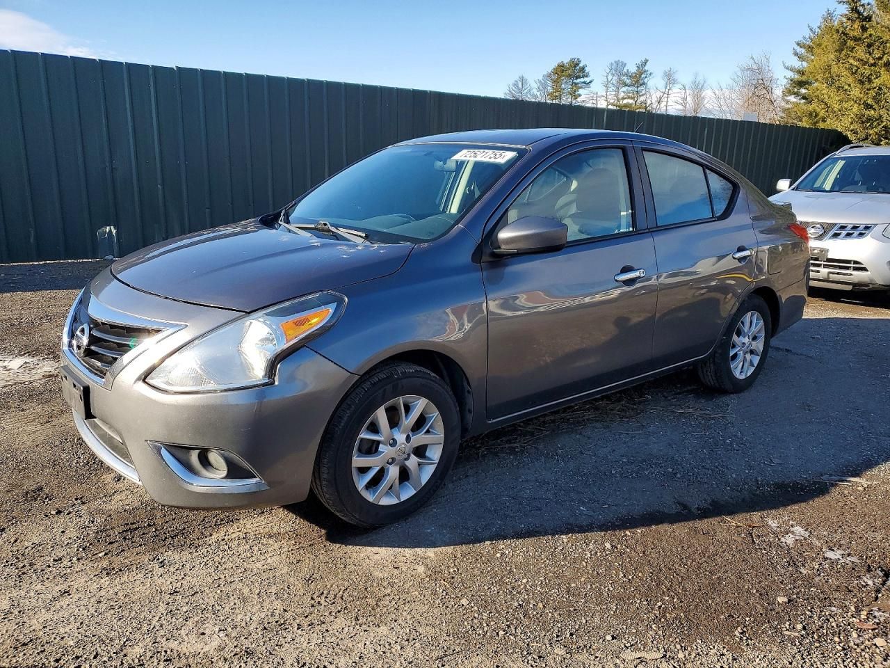 2018 Nissan Versa s