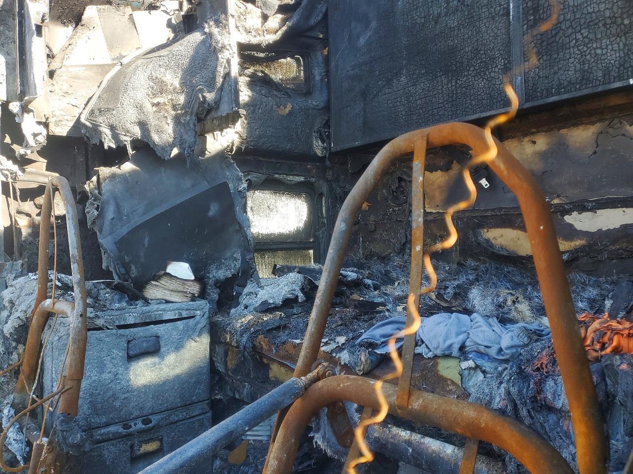 2016 Kenworth T680 Semi Truck