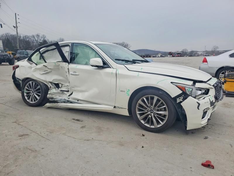 2018 Infiniti Q50 Pure
