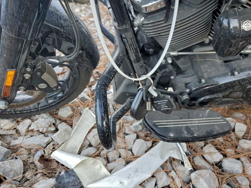 2021 Harley-Davidson Flhxs