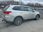 2018 Mitsubishi Outlander se