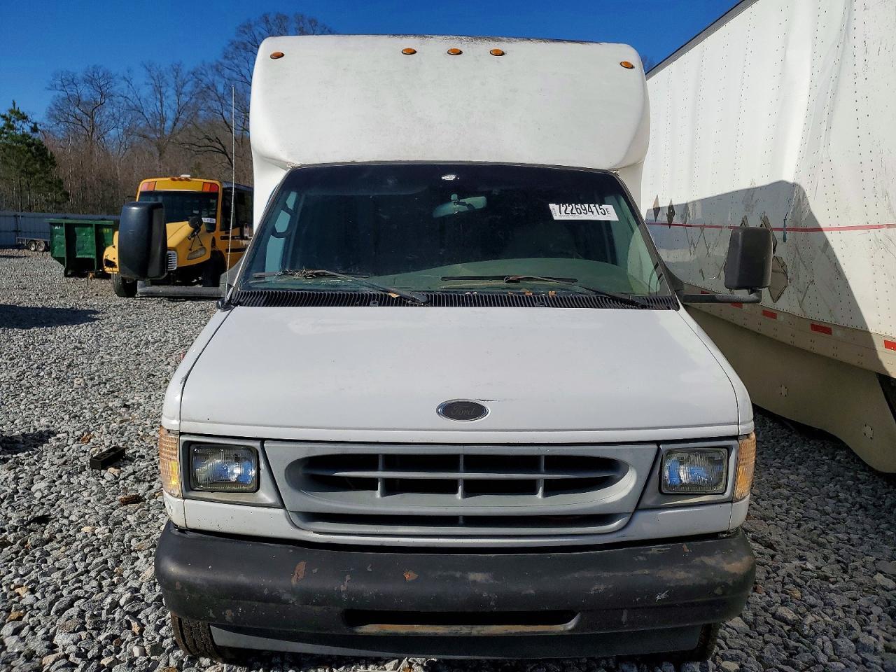 2001 Ford Econoline Commercial