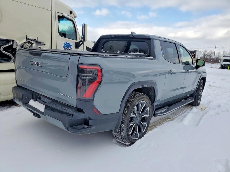 2024 GMC Sierra Denali