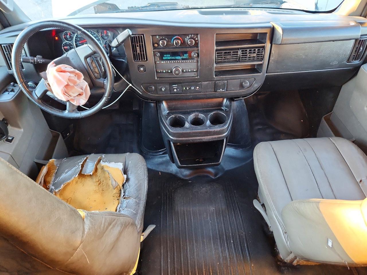 2021 Chevrolet Express 2500 Utility / Service Van