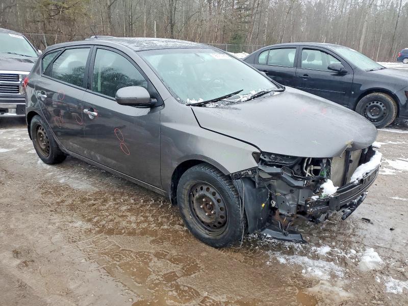 2013 KIA Forte