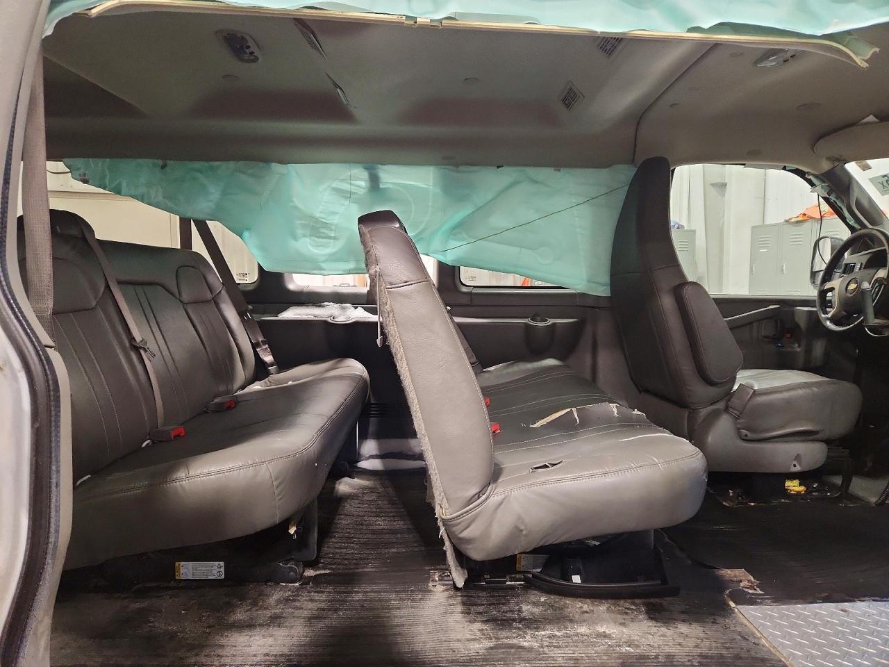 2017 Chevrolet Express G3500 ls