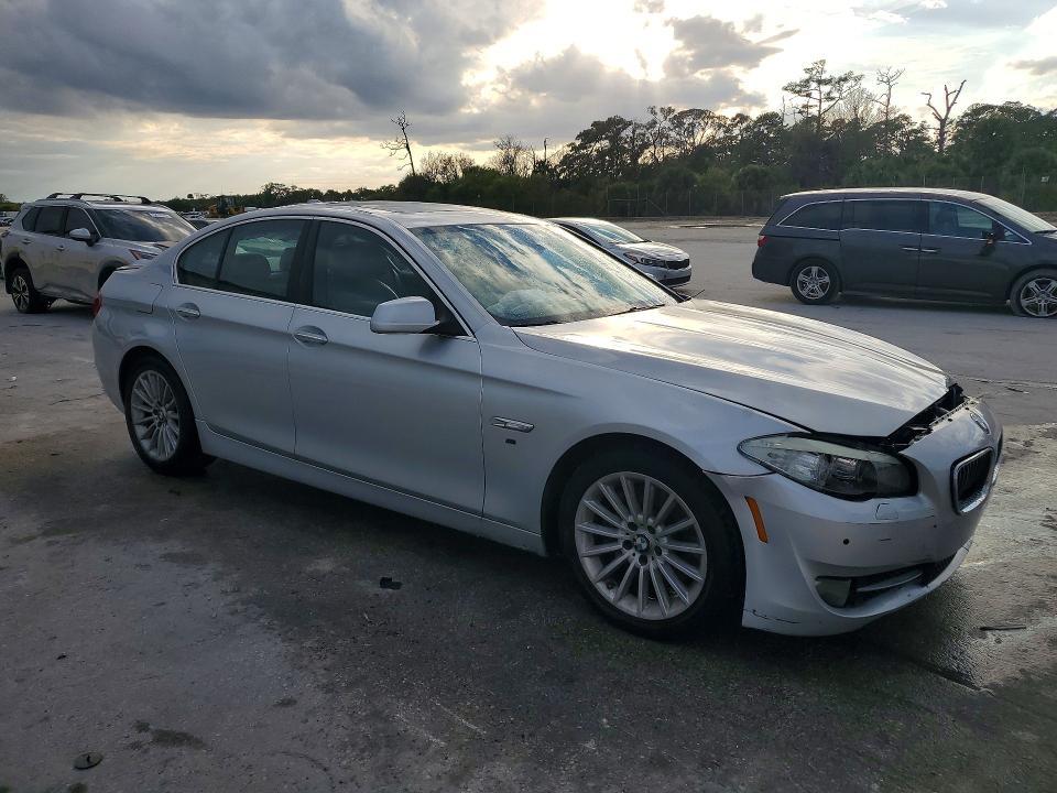 2012 BMW 535 i
