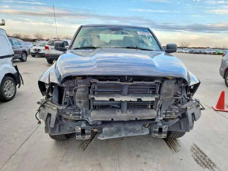 2021 Dodge Ram 1500 Classic slt