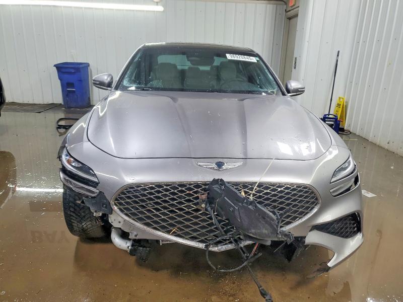 2022 Genesis G70 Base