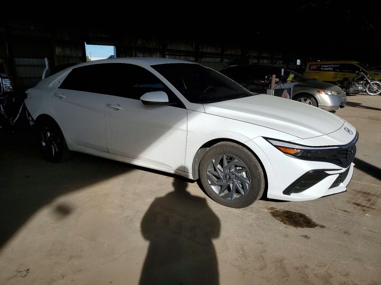 2024 Hyundai Elantra Blue