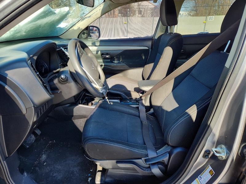 2018 Mitsubishi Outlander es