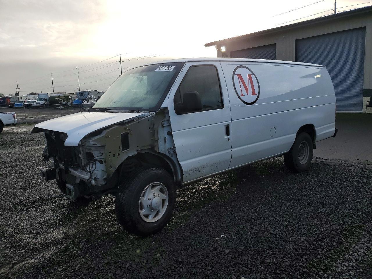 2009 Ford Econoline E250 van