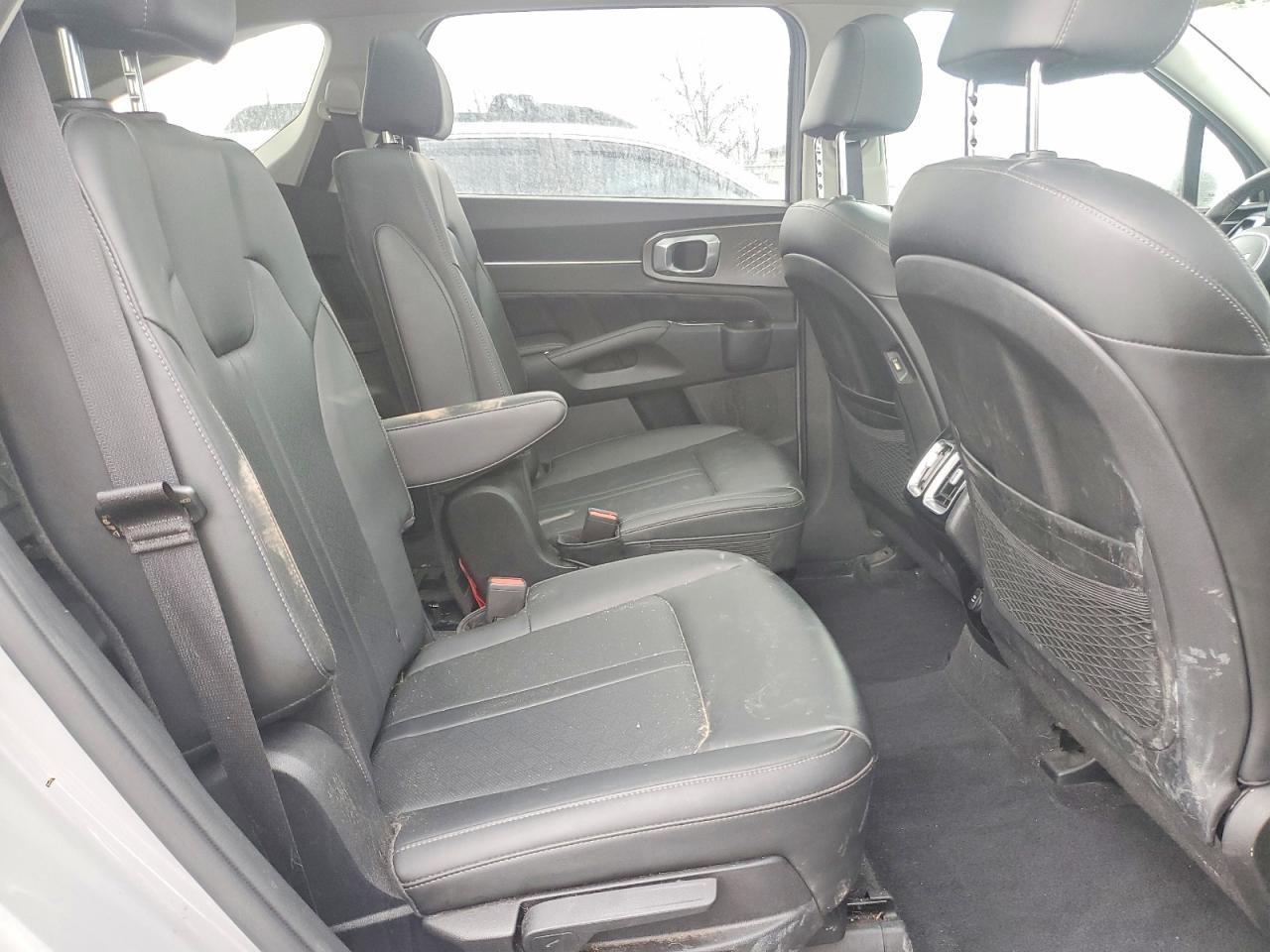 2023 KIA Sorento sx