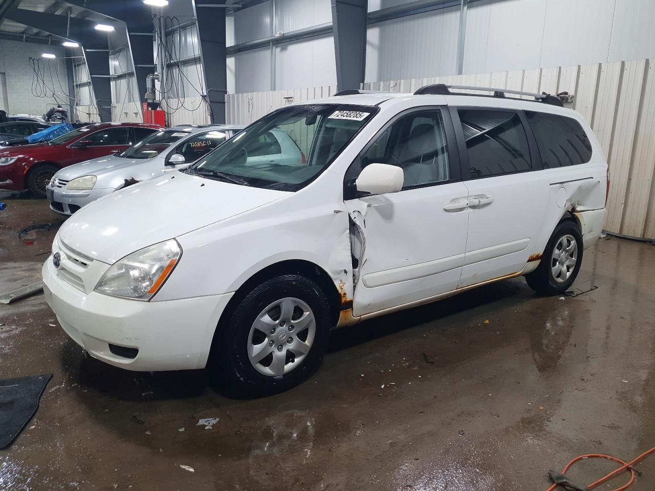 2008 KIA Sedona ex